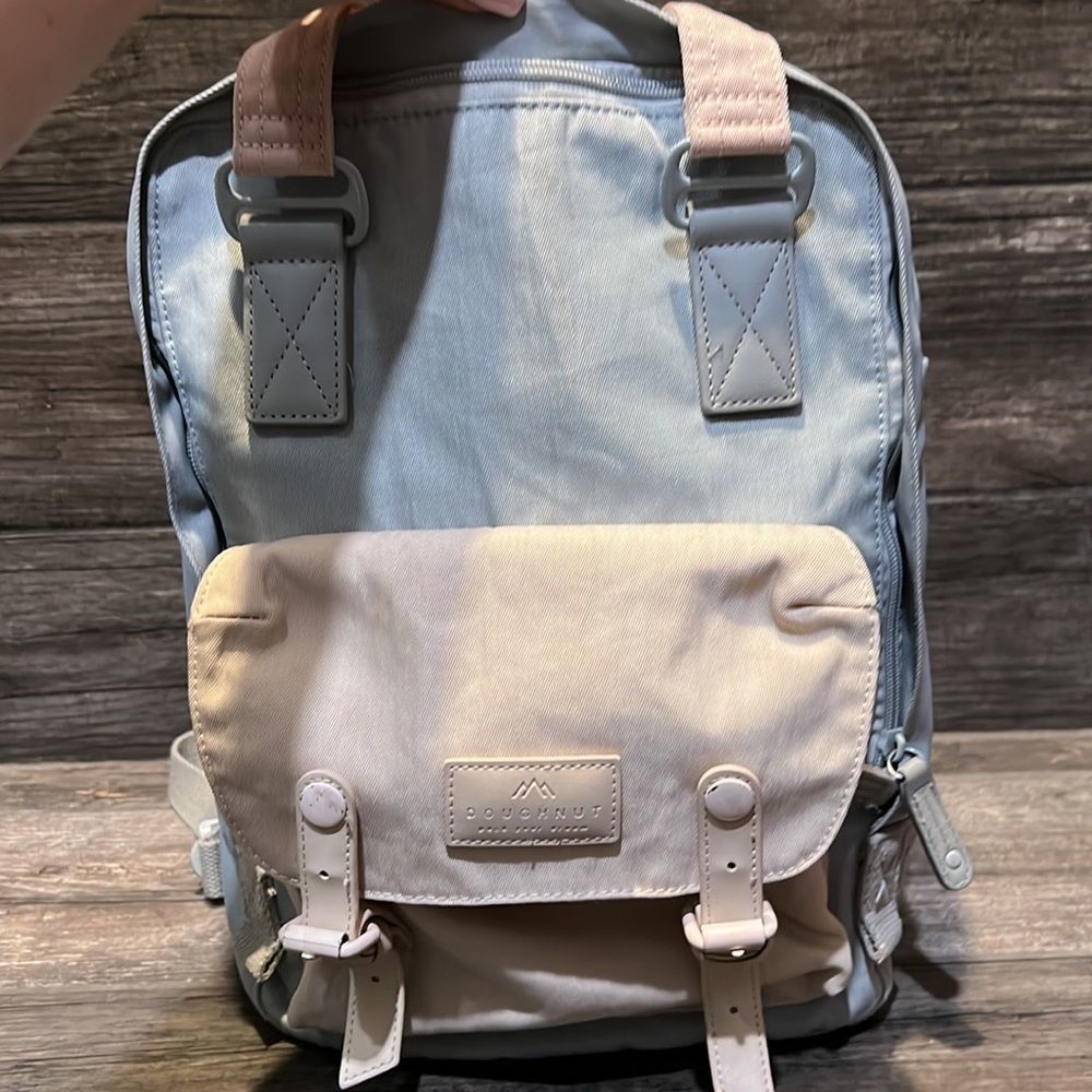 Doughnut macaroon backpack - Picture 2 of 16